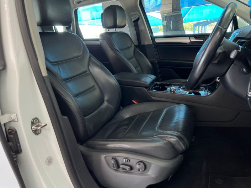 2013 VW Touareg 3.0TDi V6 R-Line