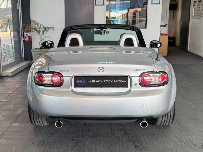 2009 Mazda MX-5 Roadster-Coupe