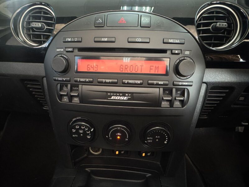 2009 Mazda MX-5 Roadster-Coupe