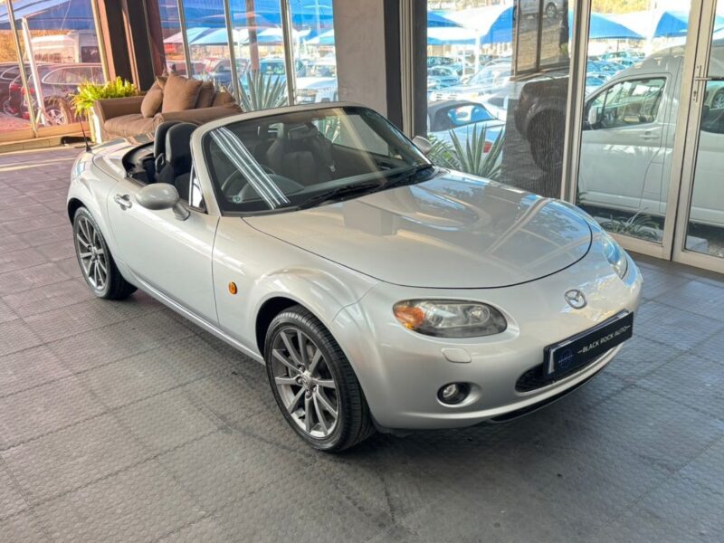 2009 Mazda MX-5 Roadster-Coupe