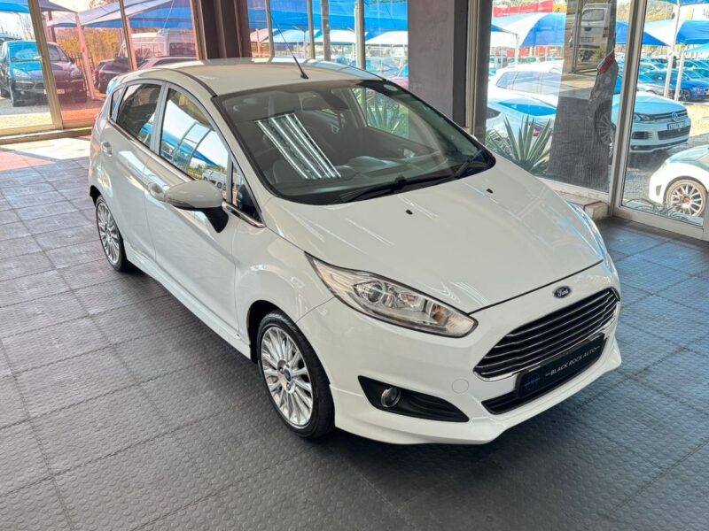 2017 Ford Fiesta 1.0T Titanium