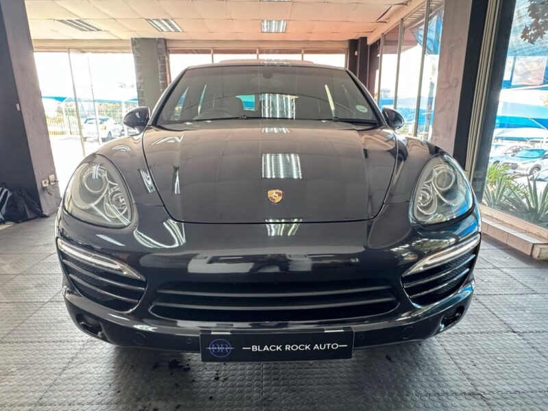 2010 Porsche Cayenne S Auto