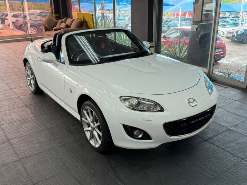 2012 Mazda MX-5 2.0 Roadster-Coupe