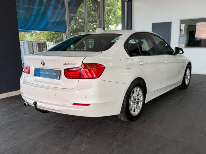 2015 BMW 320d Auto