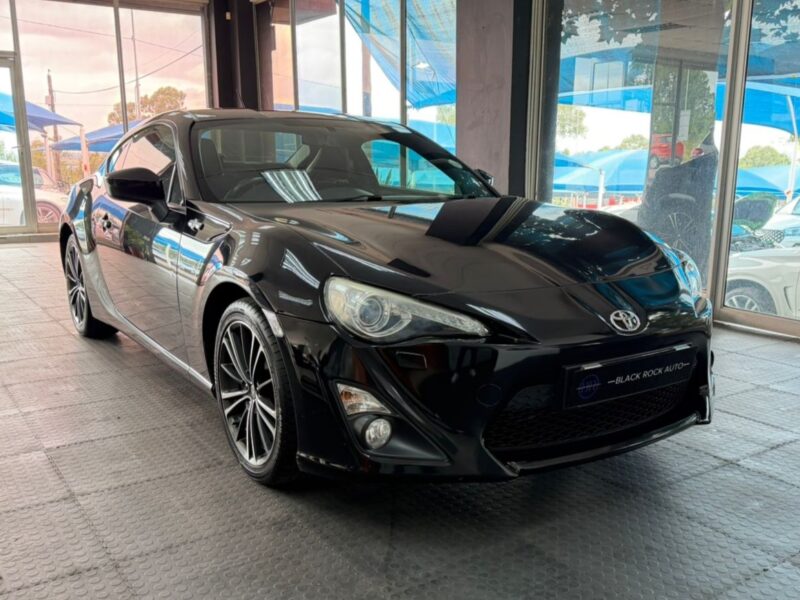 2013 Toyota 2.0 High