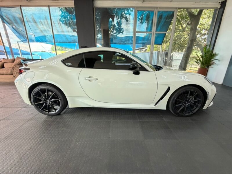 2023 Toyota GR86 Auto