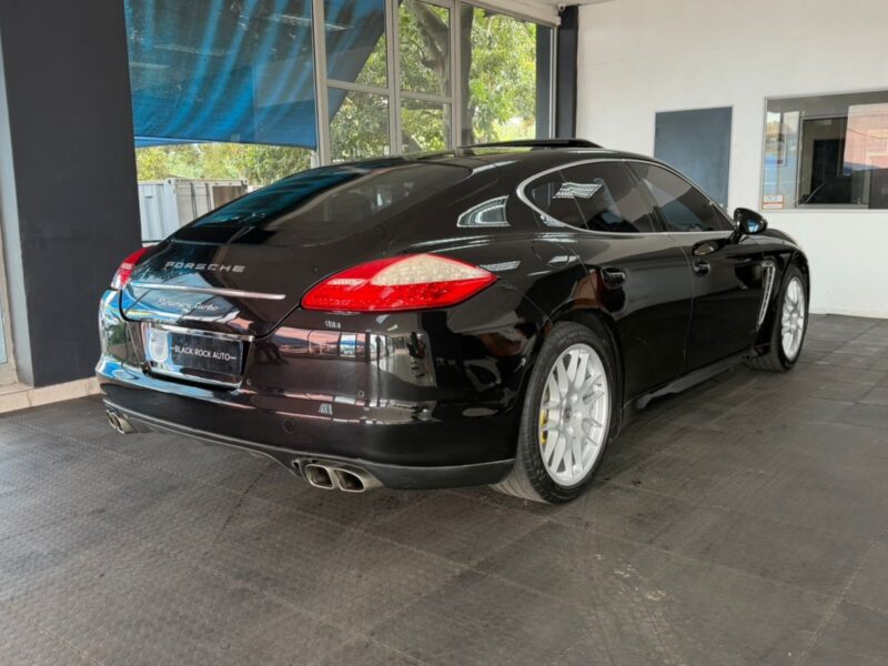 2009 Porsche Panamera Turbo