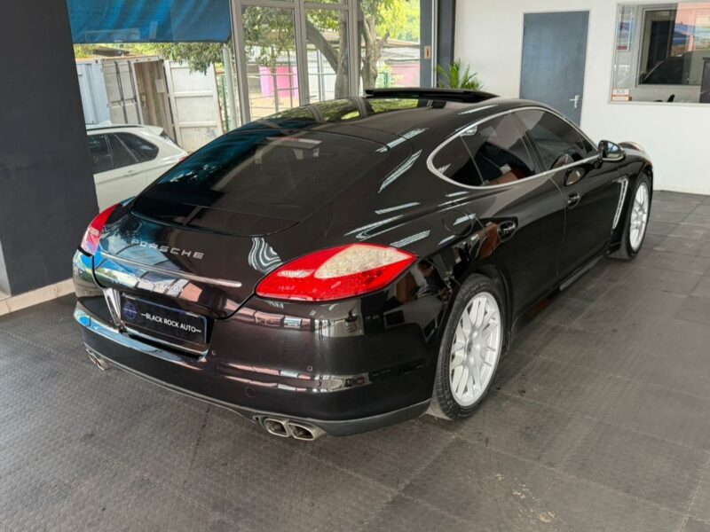2009 Porsche Panamera Turbo
