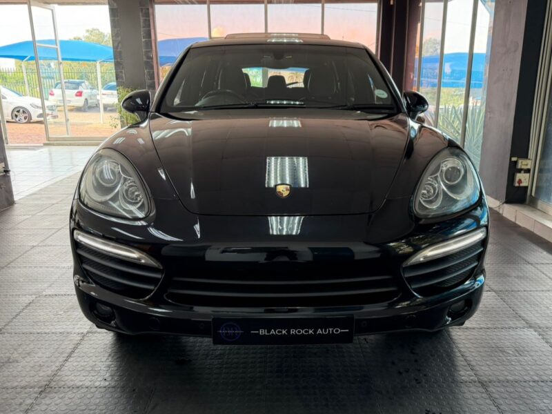 2010 Porsche Cayenne S Auto