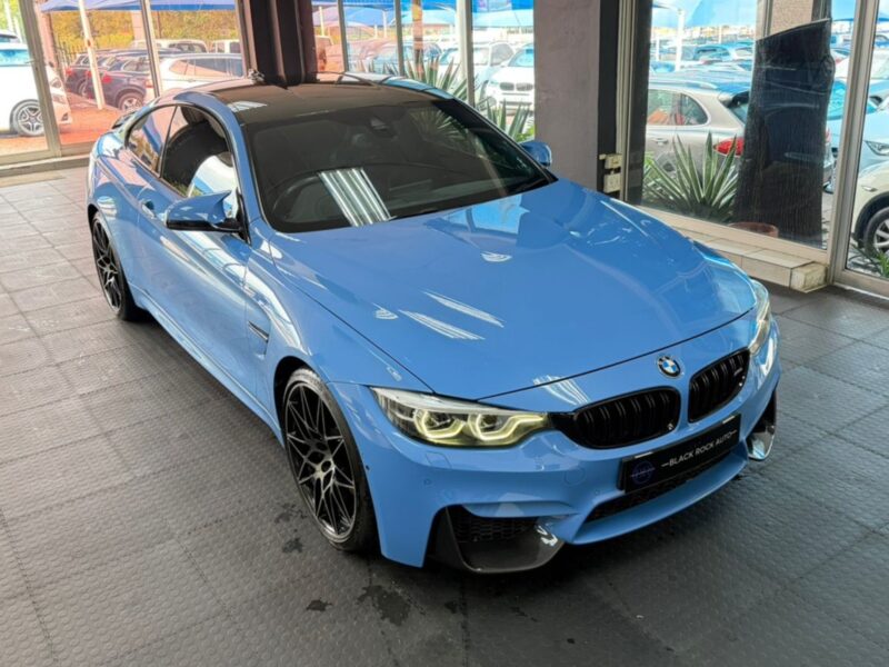 2019 BMW M4 Coupe Competition DCT