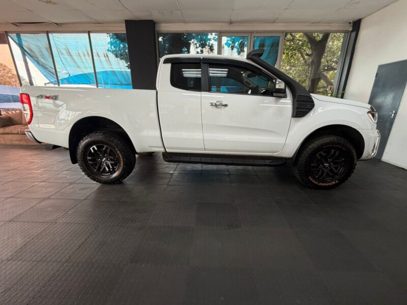 2021 Ford Ranger 3.2TDCI XLT 4X4 SuperCab Auto