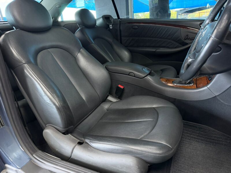 2002 Mercedes CLK320 Auto