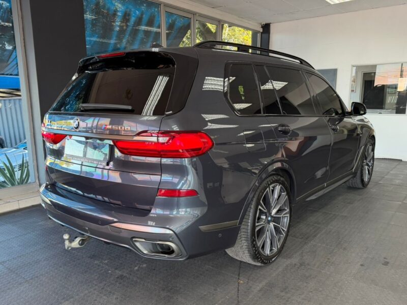 2021 BMW X7 M50d