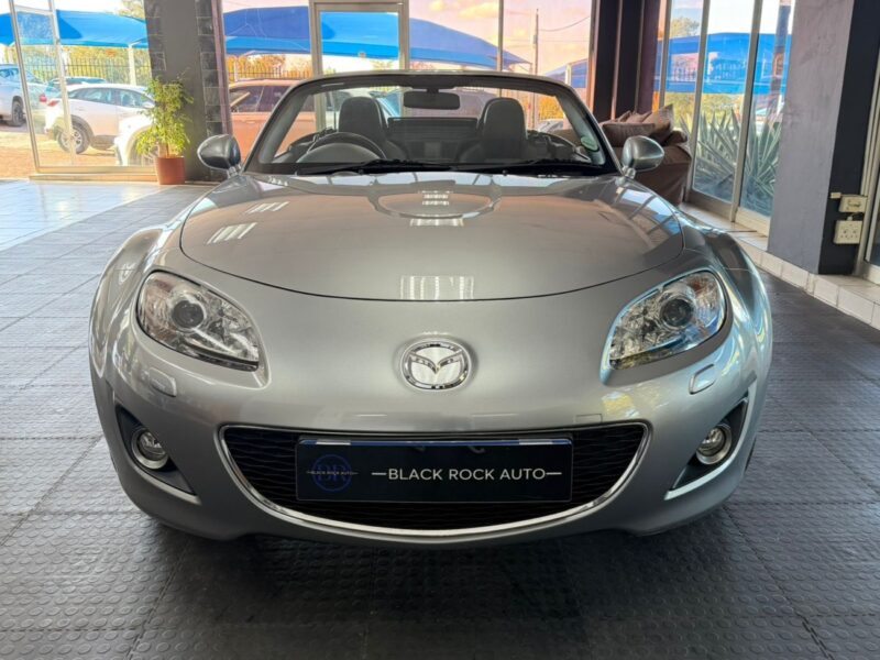 2011 Mazda MX-5 2.0 Roadster Coupe